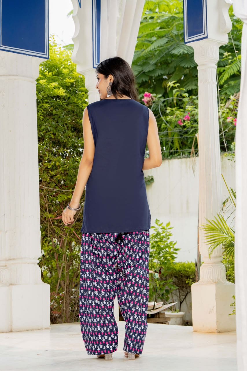 Navy Blue Printed 2-Piece Kurta Set | 26