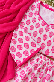 Pink Printed Farsi Suit Set with Pink Dupatta