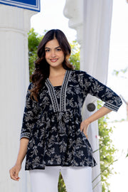 Contemporary Ethnic Kurti